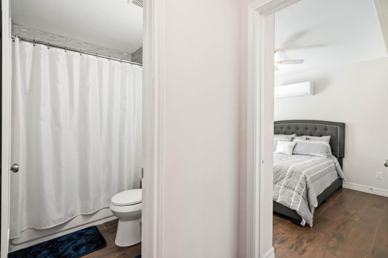 Stunning & Vibrant Apt 7 Min From Tx Med Center Хюстън Екстериор снимка
