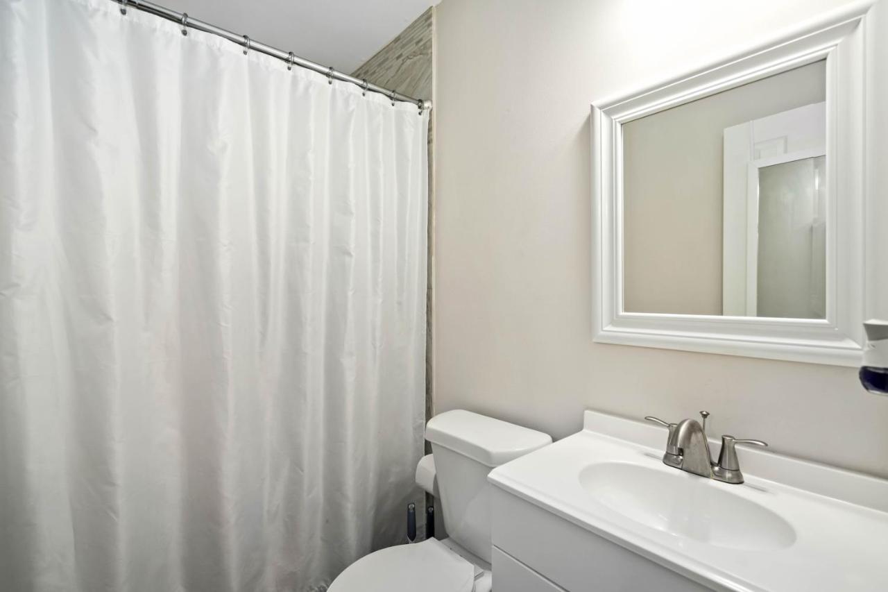 Stunning & Vibrant Apt 7 Min From Tx Med Center Хюстън Екстериор снимка